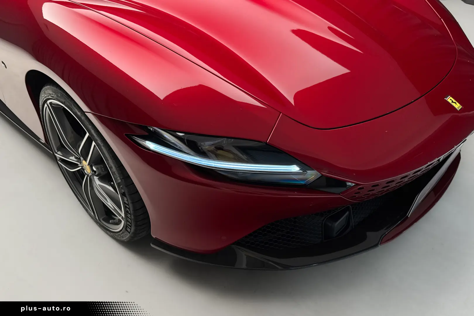 Ferrari Roma  Rosso Portofino 360 Matrix Passenger Display