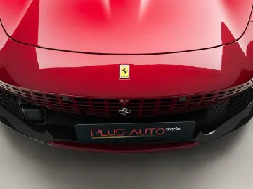 Ferrari Roma  Rosso Portofino 360 Matrix Passenger Display