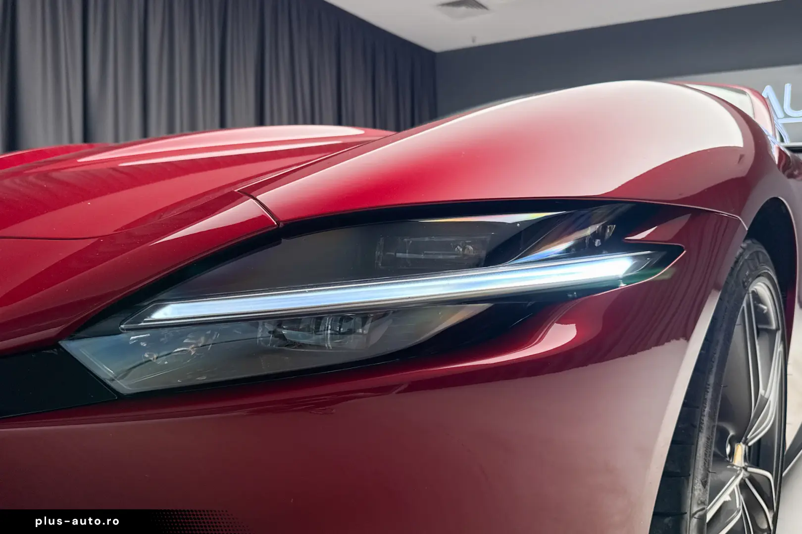 Ferrari Roma  Rosso Portofino 360 Matrix Passenger Display