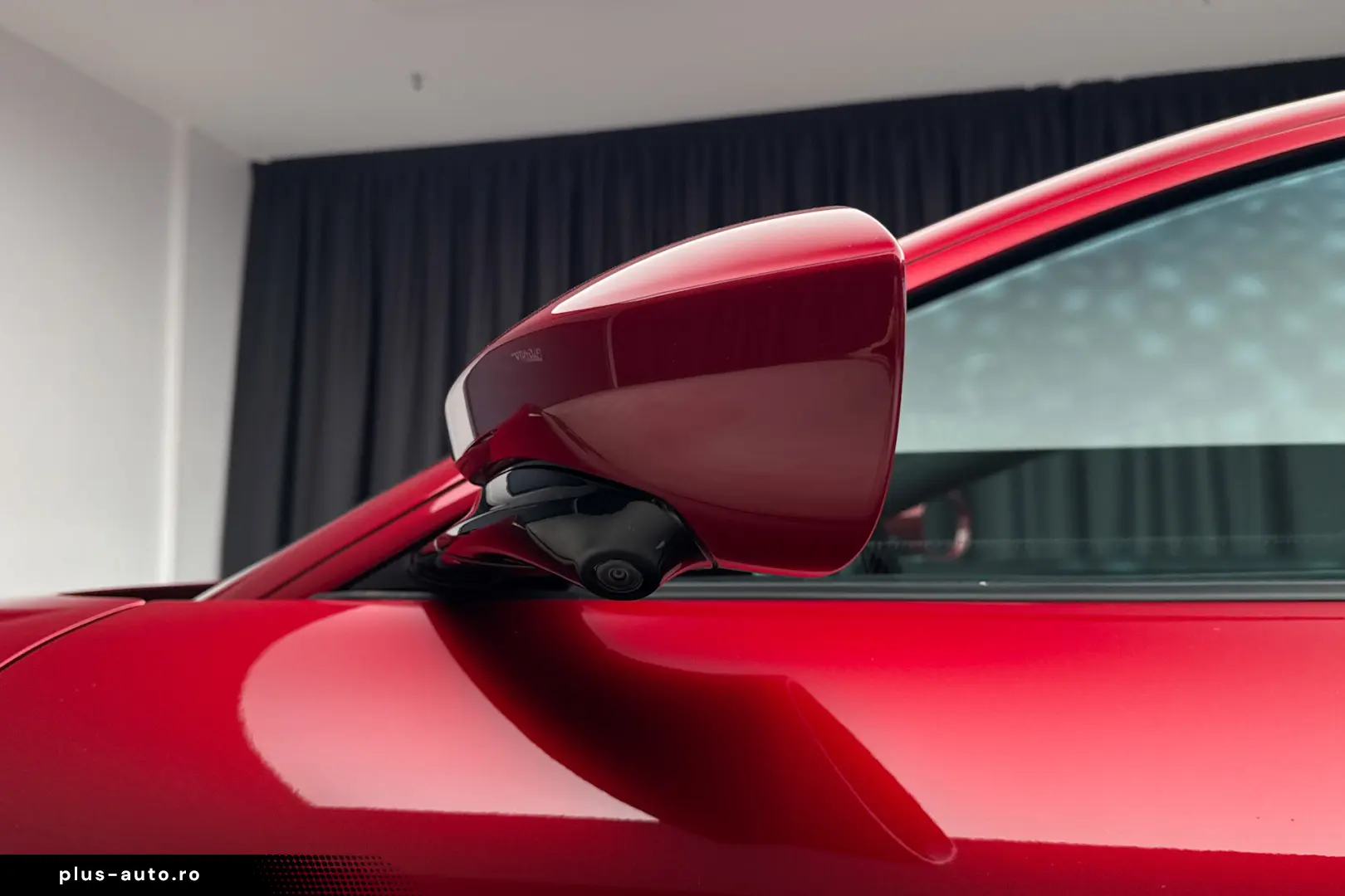 Ferrari Roma  Rosso Portofino 360 Matrix Passenger Display