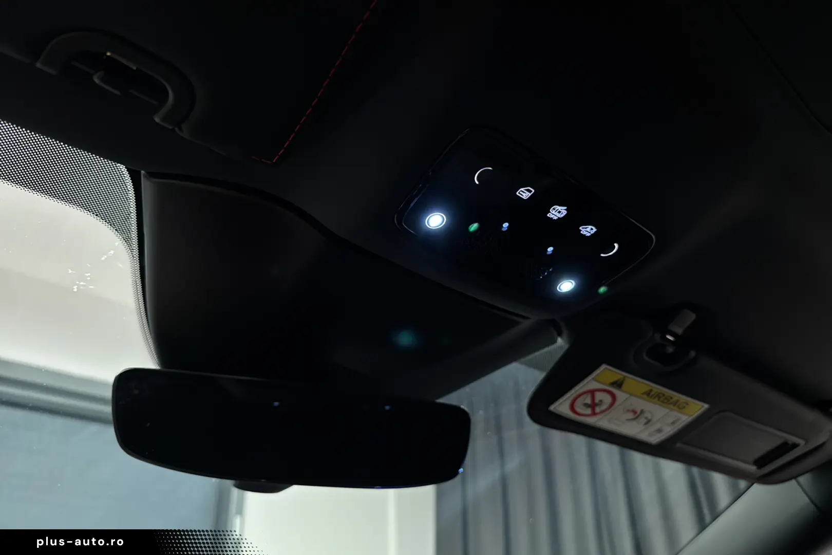 Ferrari Roma  Rosso Portofino 360 Matrix Passenger Display