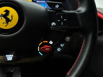 Ferrari Roma  Rosso Portofino 360 Matrix Passenger Display