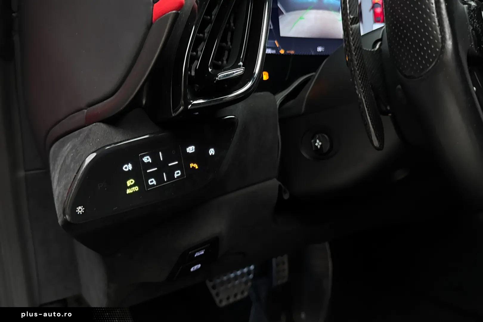 Ferrari Roma  Rosso Portofino 360 Matrix Passenger Display