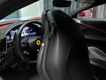 Ferrari Roma  Rosso Portofino 360 Matrix Passenger Display