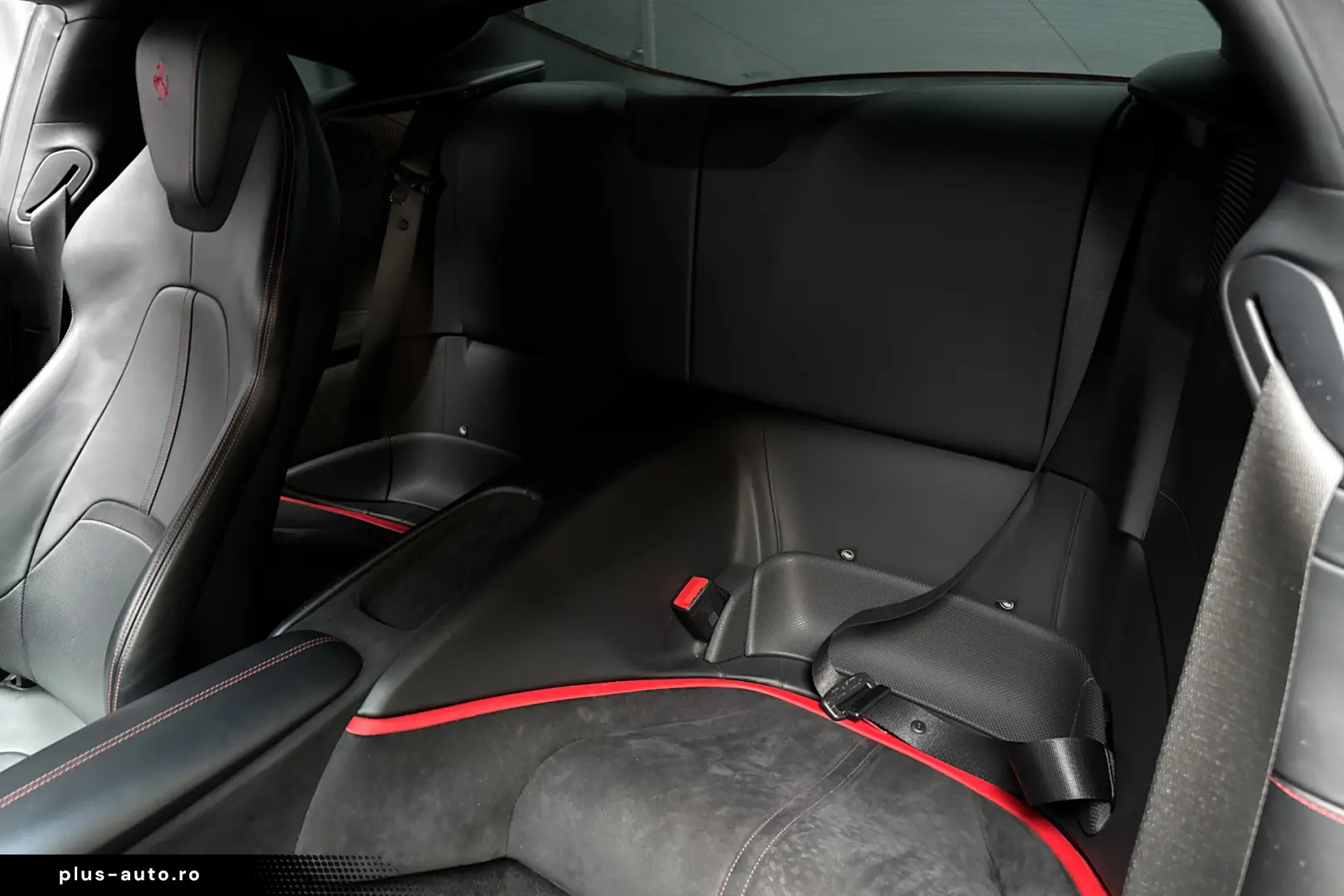 Ferrari Roma  Rosso Portofino 360 Matrix Passenger Display