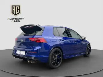 VW Golf VIII R Performance AKRA IQ HUD ACC LEDER 19