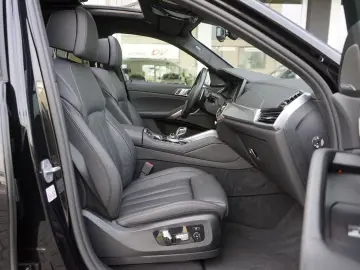 BMW X6 40xd M Sport 3xTV Carbon Massage ACC PanoSKY