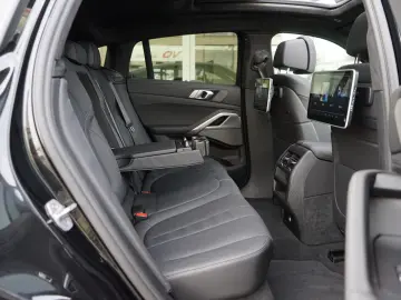 BMW X6 40xd M Sport 3xTV Carbon Massage ACC PanoSKY