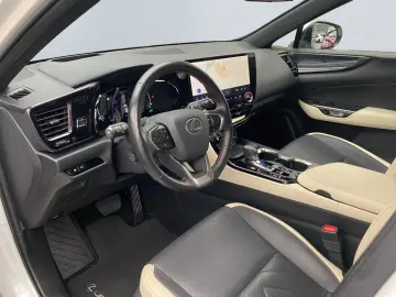 LEXUS NX 450h  E-FOUR Executive 360 Ventilation