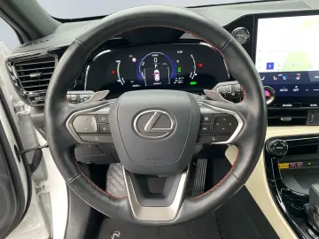 LEXUS NX 450h  E-FOUR Executive 360 Ventilation