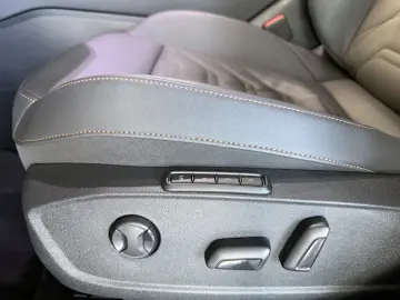 CUPRA Formentor VZ 333PS 4Drive AHK Pano Matrix Sound