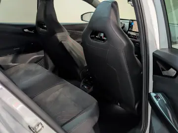 VW ID.4 GTX 220kW 4Motion HUD PANO AHK MEMO 360