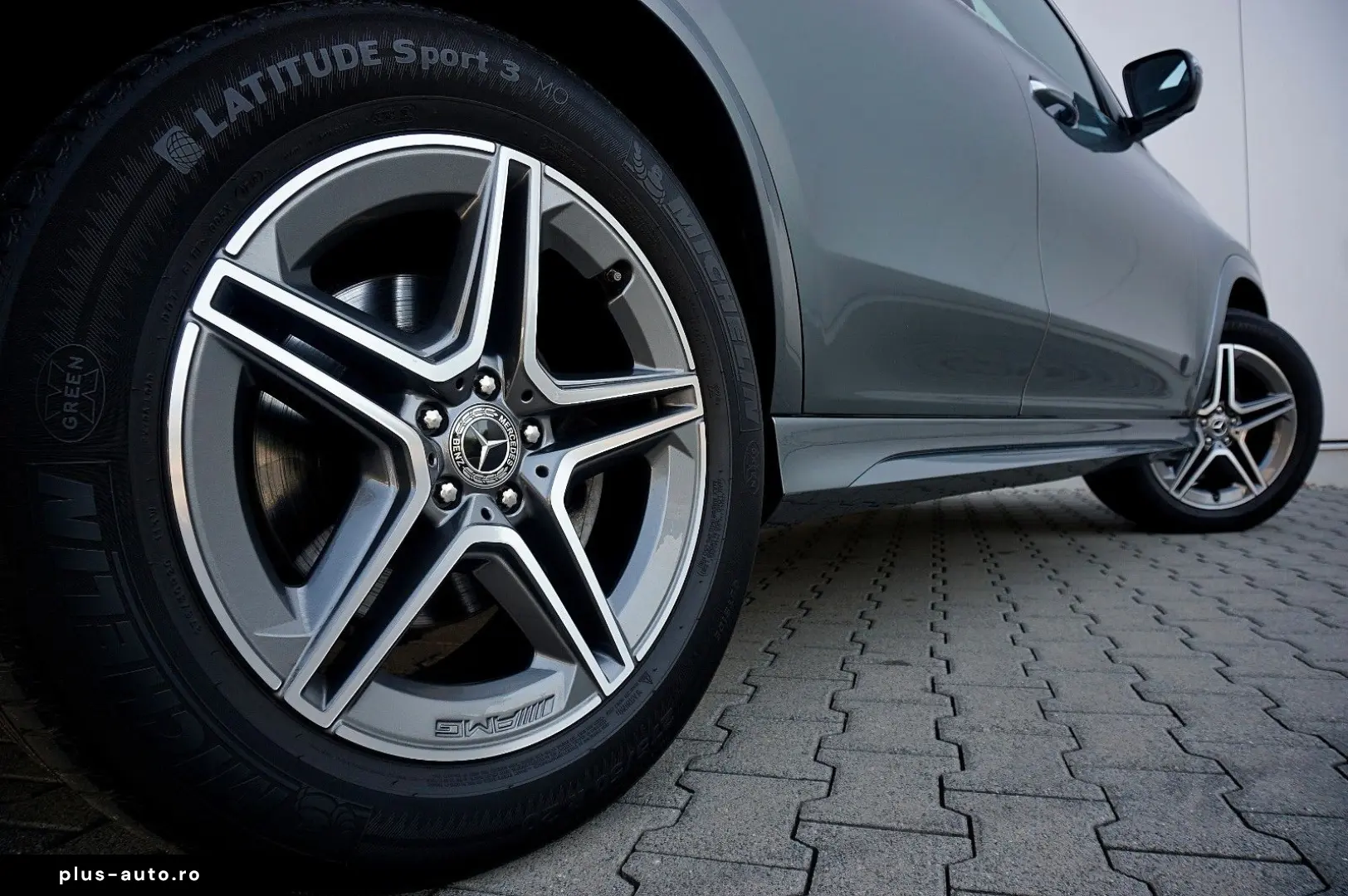 MERCEDES-BENZ GLE 350d  UNFALLFREI  3x AMG  19% MwSt&hellip;