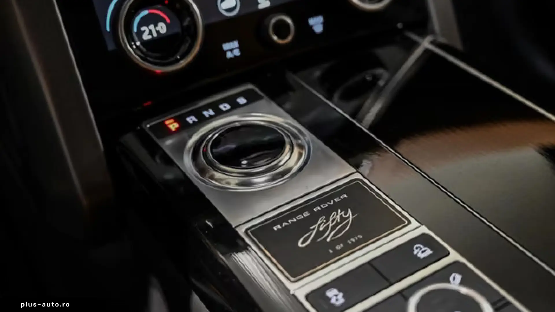 Land Rover Range Rover 5.0 V8 LWB Autobiography Fifty Editi
