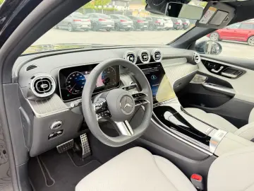 MERCEDES-BENZ GLC 450d 4M EDITION AMG LINE 360 ACC L…