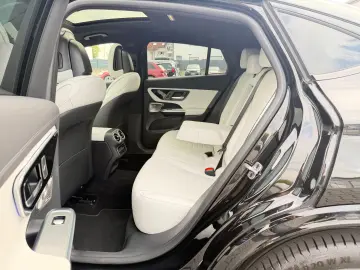 MERCEDES-BENZ GLC 450d 4M EDITION AMG LINE 360 ACC L…