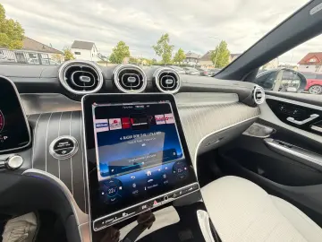 MERCEDES-BENZ GLC 450d 4M EDITION AMG LINE 360 ACC L…