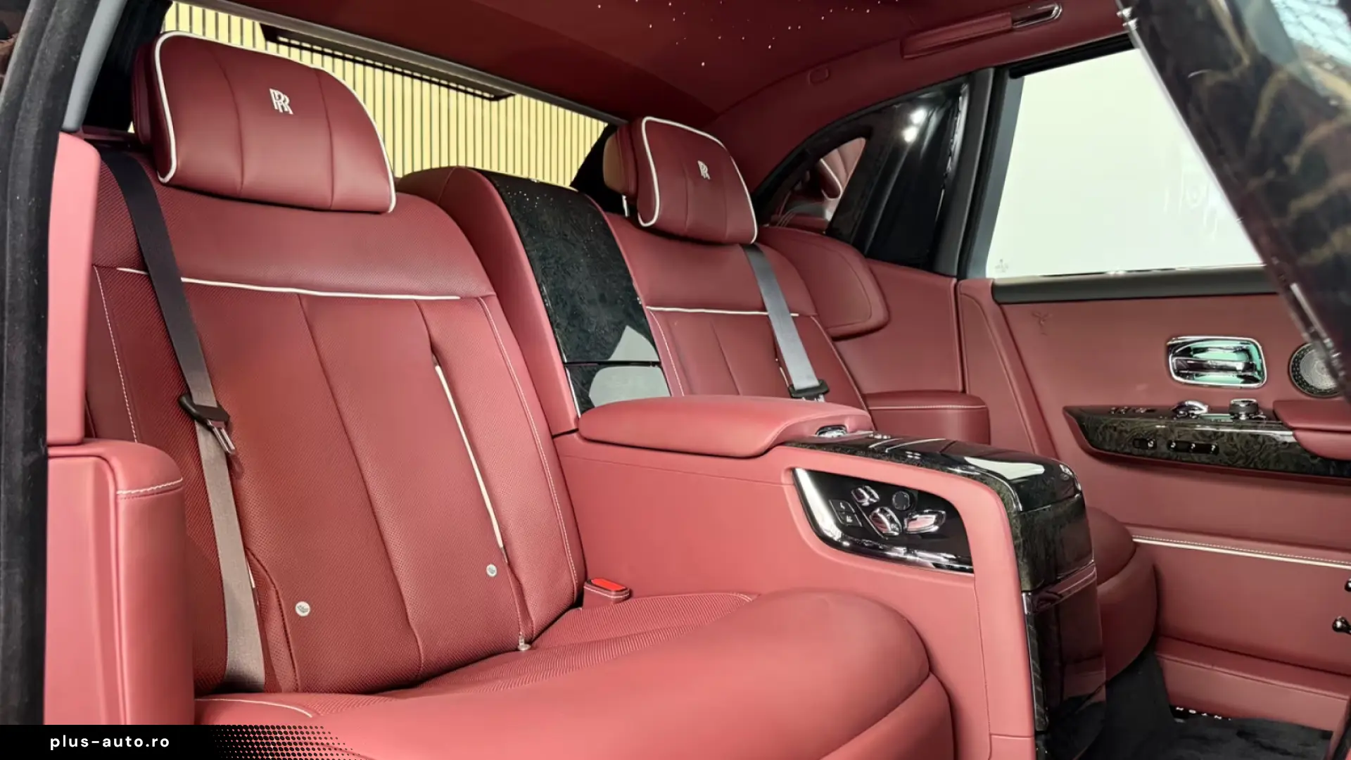 Rolls-Royce Phantom EWB Bespoke Two-Tone FULL 4seats MY2026