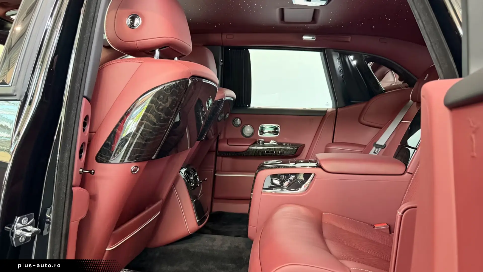 Rolls-Royce Phantom EWB Bespoke Two-Tone FULL 4seats MY2026