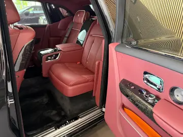 Rolls-Royce Phantom EWB Bespoke Two-Tone FULL 4seats MY2026