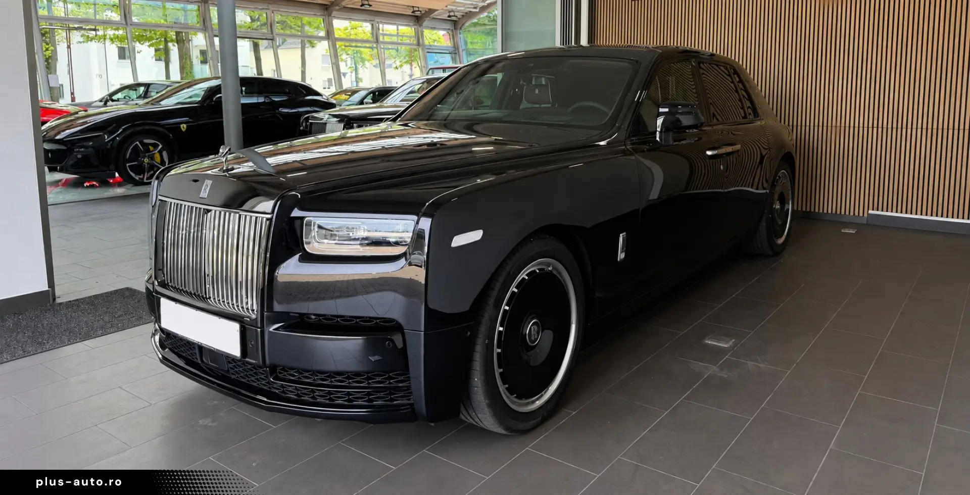 Rolls-Royce Phantom EWB Bespoke Two-Tone FULL 4seats MY2026