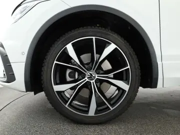VW Tiguan Allspace 2.0 TDI 4M DSG R-Line 7 Pano Kam