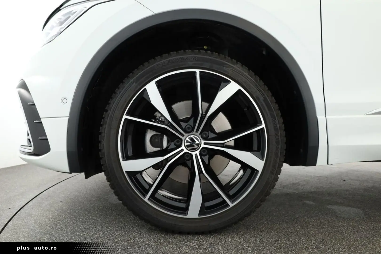 VW Tiguan Allspace 2.0 TDI 4M DSG R-Line 7 Pano Kam