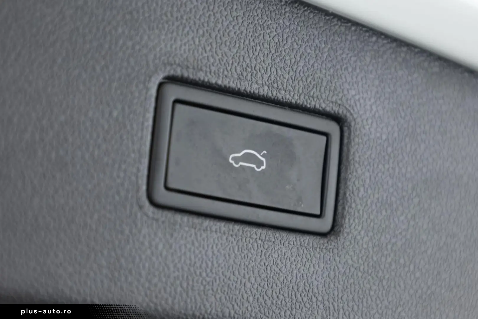 VW Tiguan Allspace 2.0 TDI 4M DSG R-Line 7 Pano Kam