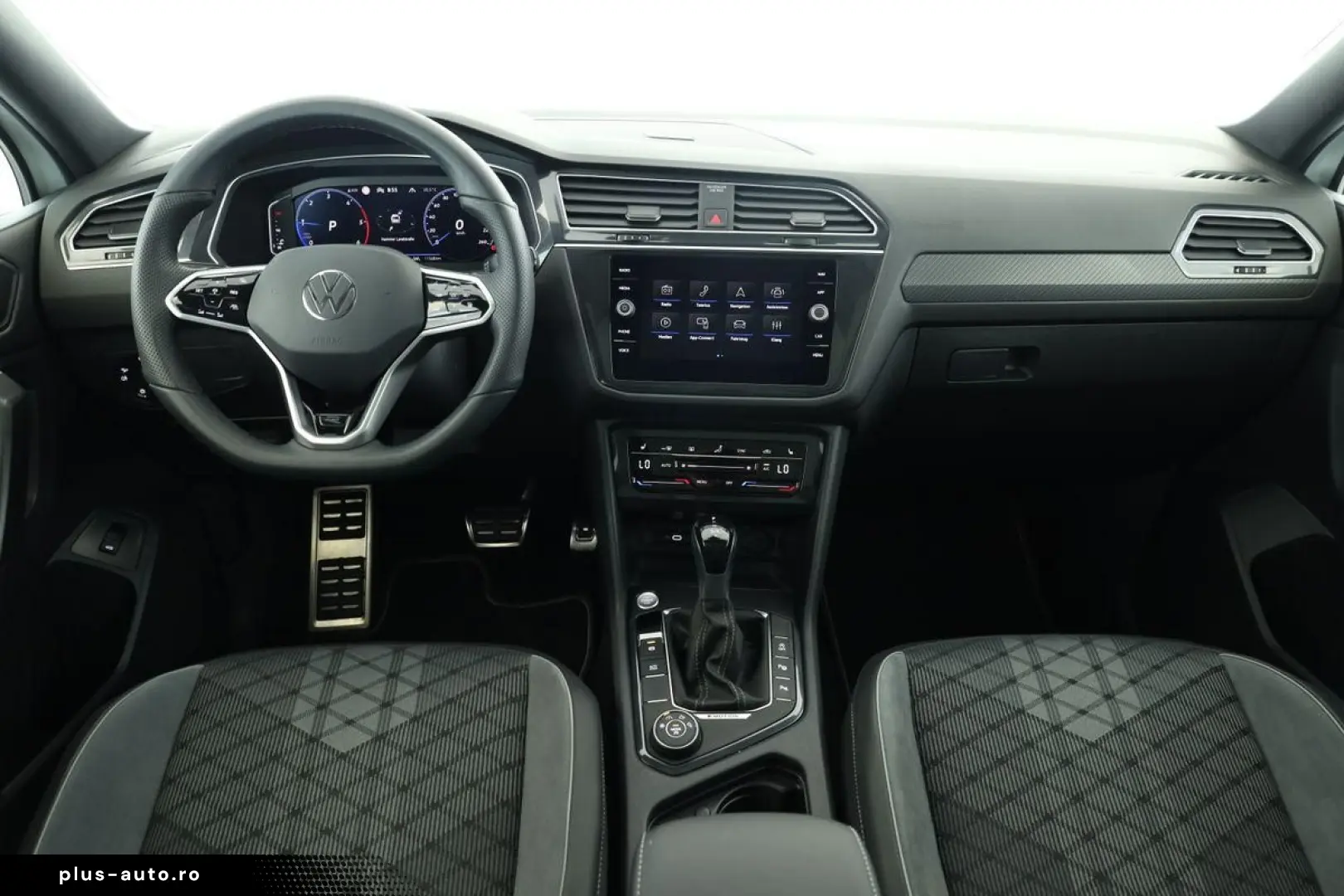 VW Tiguan Allspace 2.0 TDI 4M DSG R-Line 7 Pano Kam