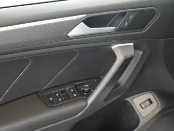 VW Tiguan Allspace 2.0 TDI 4M DSG R-Line 7 Pano Kam