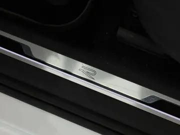 VW Tiguan Allspace 2.0 TDI 4M DSG R-Line 7 Pano Kam