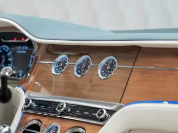 BENTLEY Continental GT V8 MULLINER BLUE BEIGE