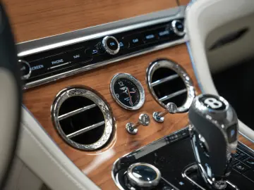 BENTLEY Continental GT V8 MULLINER BLUE BEIGE
