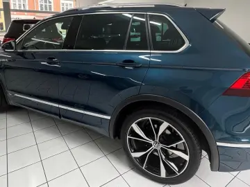 VW Tiguan TSI 4M R-LINE AHK PANO LEDER NETTO 30.900