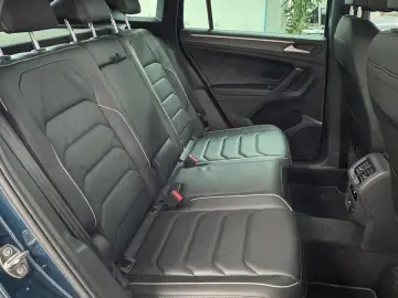 VW Tiguan TSI 4M R-LINE AHK PANO LEDER NETTO 30.900