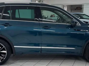 VW Tiguan TSI 4M R-LINE AHK PANO LEDER NETTO 30.900