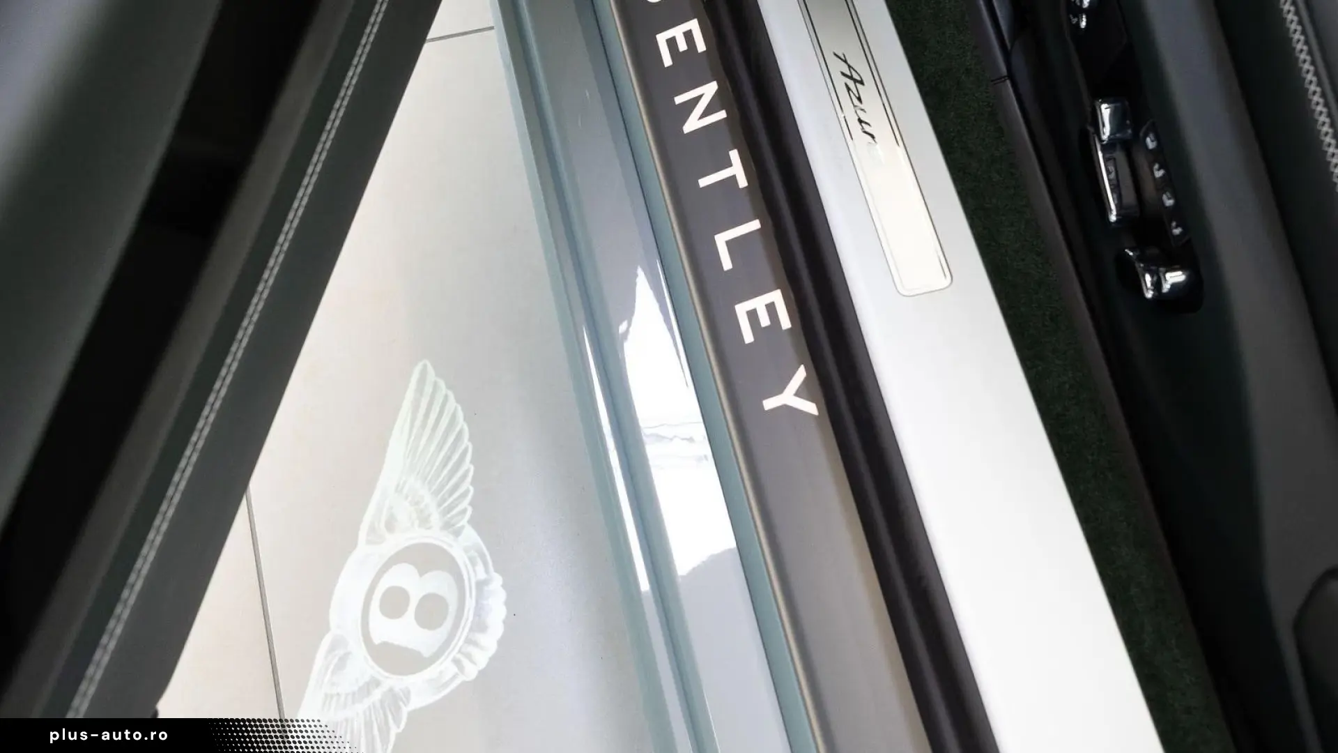 Bentley Continental GTC Azure
