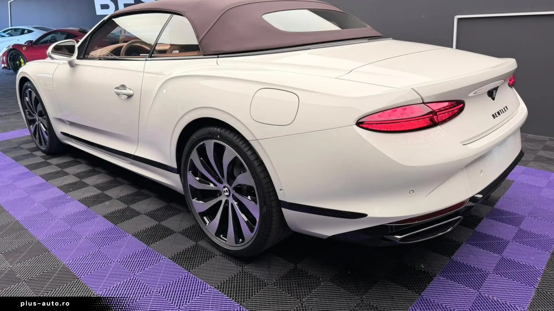 Bentley Continental GTC V8- B&O- 22- HUD