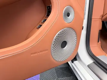 Bentley Continental GTC V8- B&O- 22- HUD