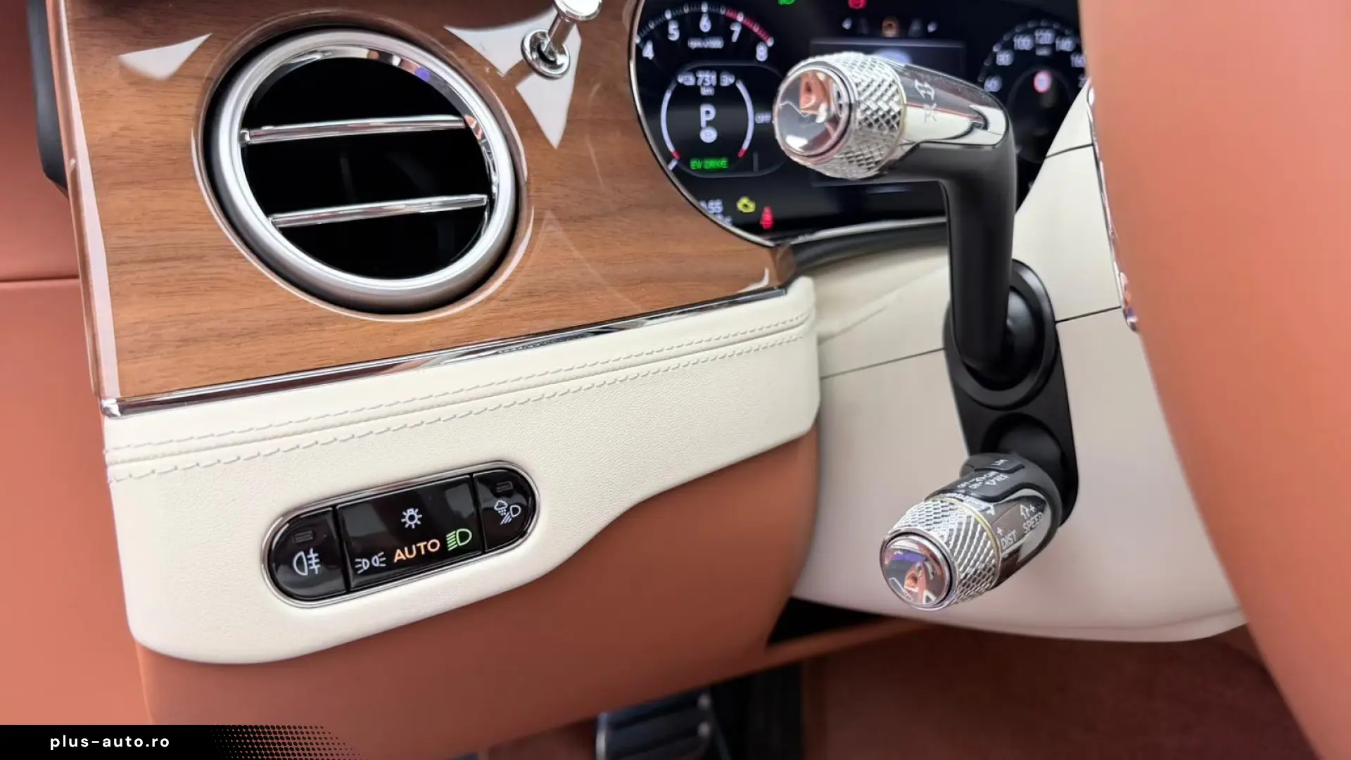 Bentley Continental GTC V8- B&O- 22- HUD