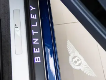 Bentley Continental GTC S AKRAPOVIC   MULLINER COLOUR