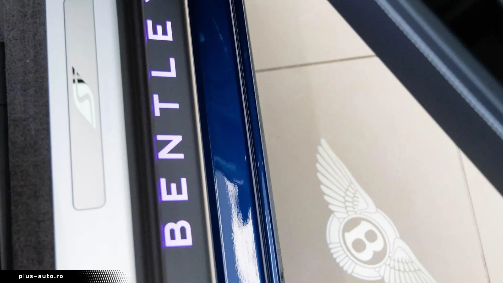 Bentley Continental GTC S AKRAPOVIC   MULLINER COLOUR