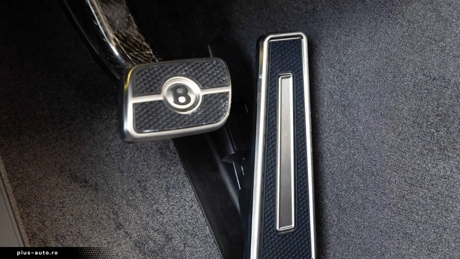 Bentley Continental GTC S AKRAPOVIC   MULLINER COLOUR