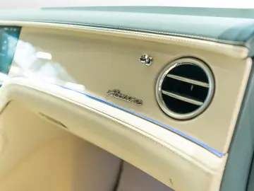 Bentley Continental GTC Azure MY26