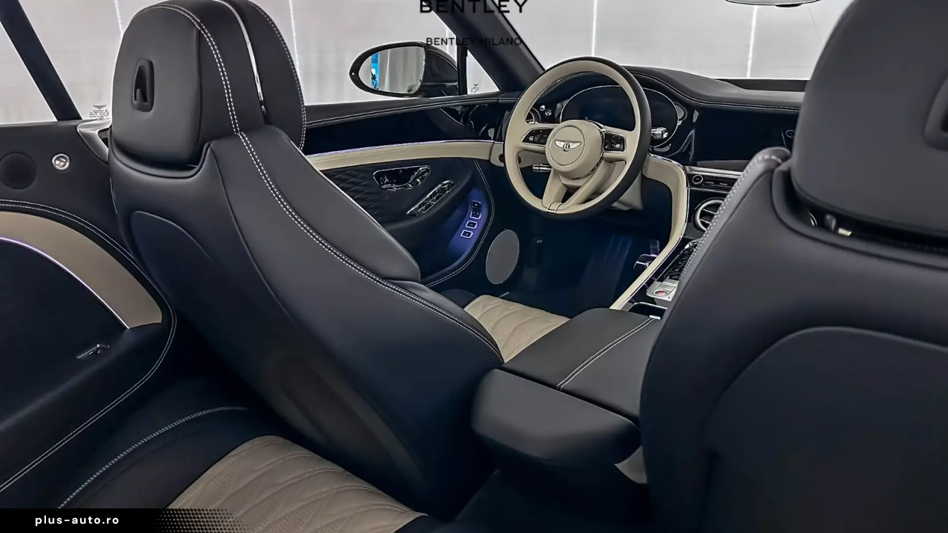 Bentley Continental GTC  AZURE