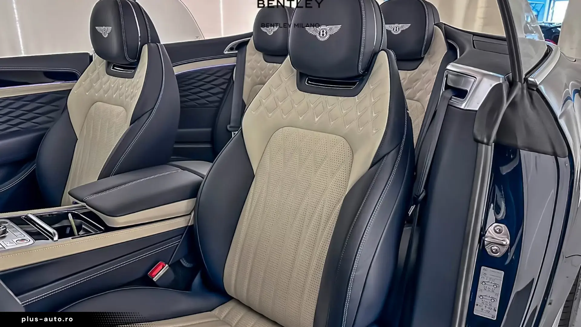 Bentley Continental GTC  AZURE