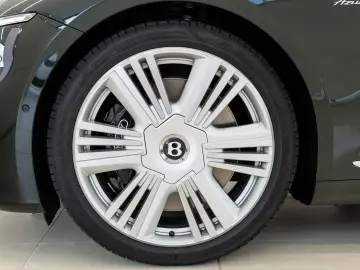 Bentley Continental Azure GTC MY2026