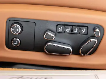 Bentley Continental Azure GTC MY2026