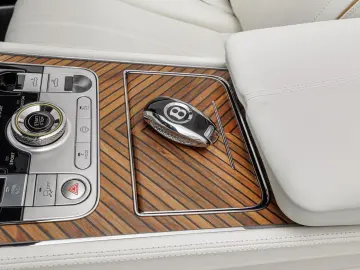 Bentley Continental GTC Mulliner Interior
