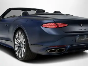 Bentley Continental GTC Mulliner Akrapovic